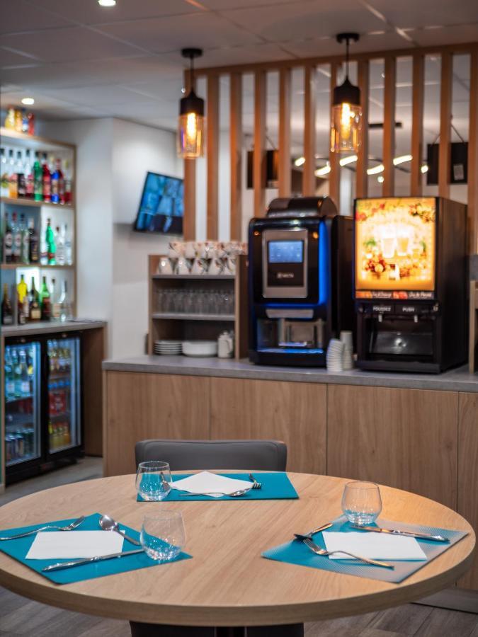 Contact Hotel Restaurant Bleu France - Eragny Cergy Экстерьер фото